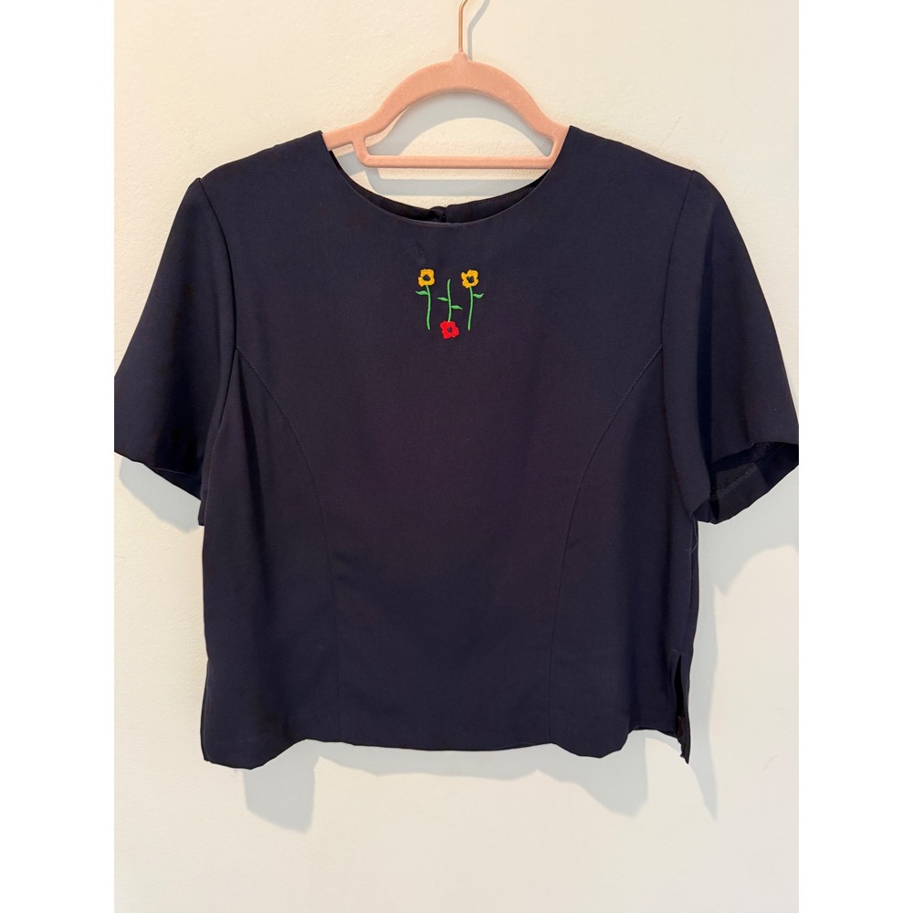 Vintage 90s Peter Popovitch Embroidered Floral Navy Short Sleeve Blouse